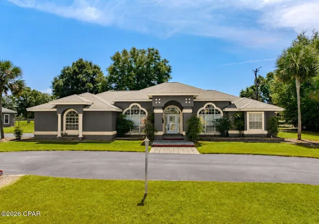 Photo 2 of Single family home for sale at 5239 Oak Dr, Marianna, FL 32446 | MLS# 779063 | Listing updated on 2026-09-02