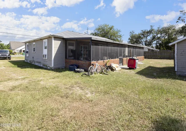 Photo 2 of Multi family home for sale at 708 S Hwy 22a Hwy #A & B, Panama City, FL 32404 | MLS# 779169 | Listing updated on 2026-08-04