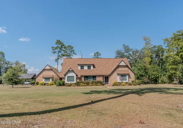 Photo 3 of Sale Pending at 1154 10th Avenue, Graceville, FL 32440 | MLS# 779181 | Listing updated on 2026-10-06