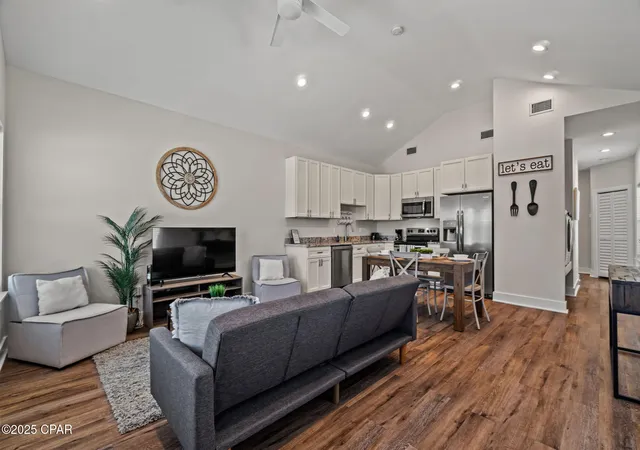Photo 3 of Multi family home for sale at 2907 Sarah Jean Ct, Panama City, FL 32408 | MLS# 779488 | Listing updated on 2026-10-06