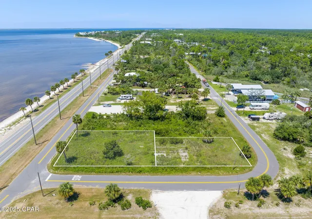 Photo 3 of Sale Pending at 2411 Victoria Ave, Port St Joe, FL 32456 | MLS# 779729 | Listing updated on 2026-09-09