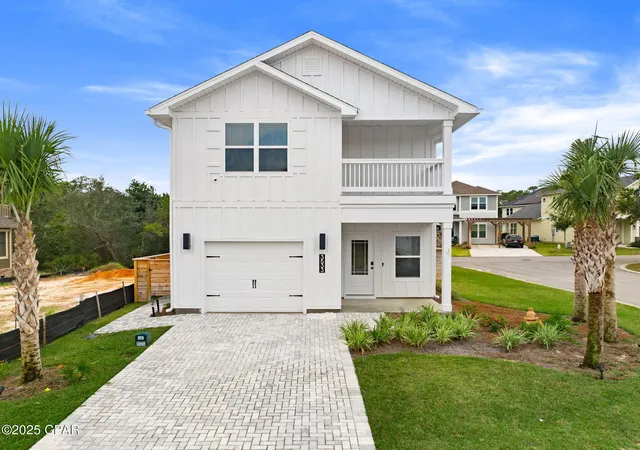 Photo 1 of Sale Pending at 3533 Cottage Cvs Ln, Panama City, FL 32408 | MLS# 779758 | Listing updated on 2026-08-28
