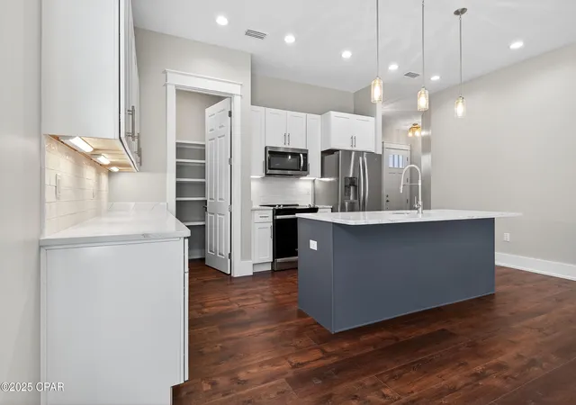 Photo 3 of Sale Pending at 3620 Woods Ln, Panama City, FL 32408 | MLS# 780802 | Listing updated on 2026-08-03