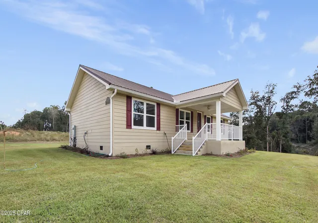 Photo 1 of Single family home for sale at 2776 Bonifay Gritney Rd, Bonifay, FL 32425 | MLS# 781082 | Listing updated on 2026-09-08