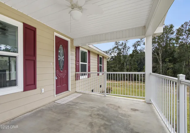 Photo 4 of Single family home for sale at 2776 Bonifay Gritney Rd, Bonifay, FL 32425 | MLS# 781082 | Listing updated on 2026-09-08