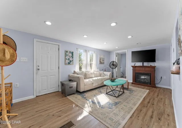 Photo 3 of Manufactured home for sale at 125 N Vestavia St, Panama City Beach, FL 32413 | MLS# 781192 | Listing updated on 2026-09-07