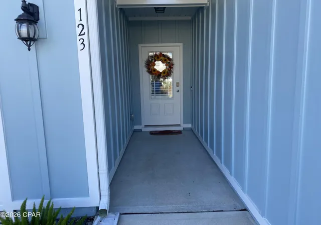 Photo 4 of Single family home for sale at 123 Moonraker Cir, Panama City Beach, FL 32407 | MLS# 782046 | Listing updated on 2026-09-29