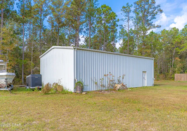 Photo 3 of Sale Pending at 615 Sesame St, Wewahitchka, FL 32465 | MLS# 782064 | Listing updated on 2026-09-06