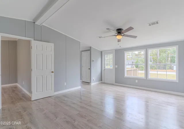 Photo 4 of Sale Pending at 615 Sesame St, Wewahitchka, FL 32465 | MLS# 782064 | Listing updated on 2026-09-06
