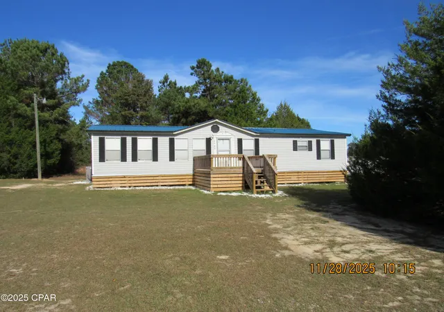 Photo 2 of Manufactured home for sale at 2988 Five Points Rd, Cottondale, FL 32431 | MLS# 782226 | Listing updated on 2026-09-01