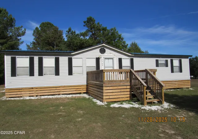 Photo 3 of Manufactured home for sale at 2988 Five Points Rd, Cottondale, FL 32431 | MLS# 782226 | Listing updated on 2026-09-01