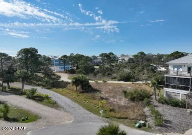 Photo 2 of Land for sale at 117 Mariner Ln, Port Saint Joe, FL 32456 | MLS# 782409 | Listing updated on 2026-08-31