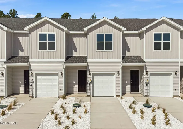 Townhouse for sale at 326 Chateau Ln, Port St Joe, FL 32456 | MLS# 782714