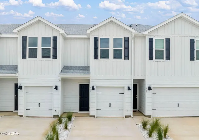 Photo 2 of Townhouse for sale at 326 Chateau Ln, Port St Joe, FL 32456 | MLS# 782714 | Listing updated on 2026-09-29