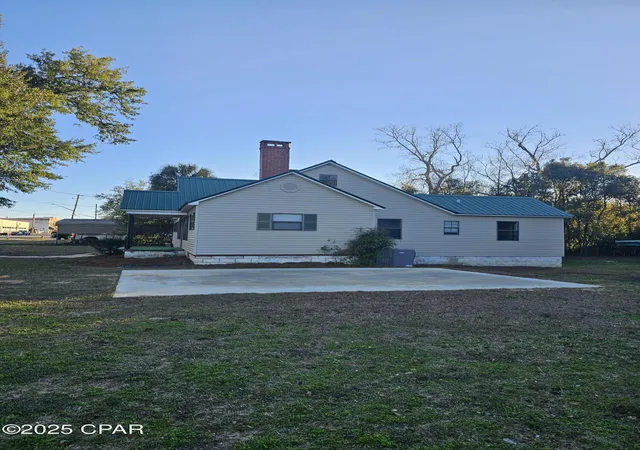 Photo 3 of Single family home for sale at 768 Main St, Chipley, FL 32428 | MLS# 782858 | Listing updated on 2026-08-21