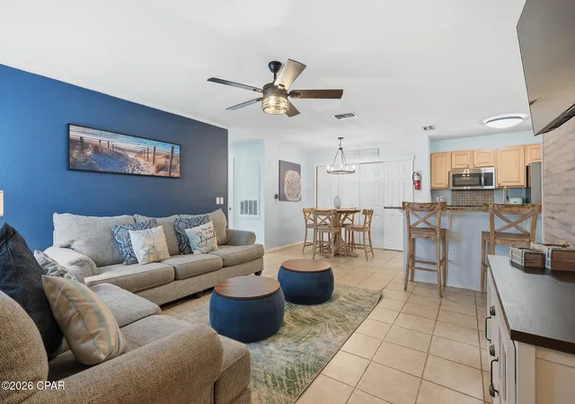 Listing Photo 4 - Condo for sale in building located at 601 Cape Cod Dr, Panama City Beach, FL 32407