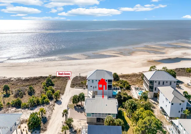 Photo 2 of Single family home for sale at 257 S Oak St, Port Saint Joe, FL 32456 | MLS# 784116 | Listing updated on 2026-09-05