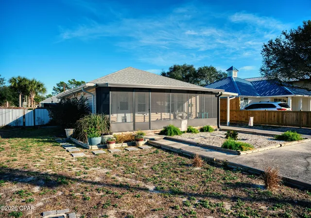 Photo 1 of Single family home for sale at 209 S Wells St, Panama City Beach, FL 32413 | MLS# 784150 | Listing updated on 2026-08-24