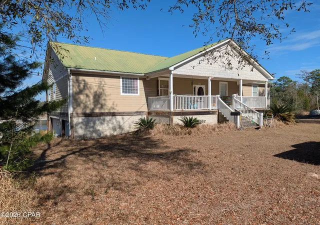 Photo 2 of Sale Pending at 13920 Woodland Rd, Panama City, FL 32409 | MLS# 784210 | Listing updated on 2026-09-10