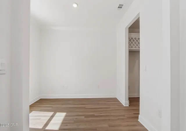 Photo 3 of Single family home for sale at 3916 Magnolia Blf Ln, Panama City, FL 32408 | MLS# 785032 | Listing updated on 2026-08-19
