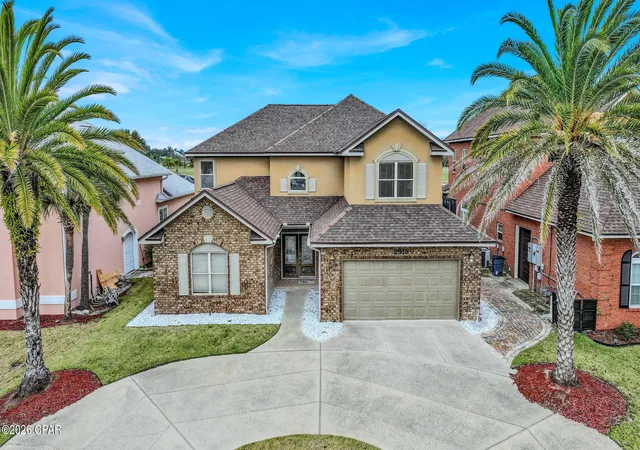 Photo 3 of Single family home for sale at 2913 Country Clb Dr, Lynn Haven, FL 32444 | MLS# 785033 | Listing updated on 2026-08-31