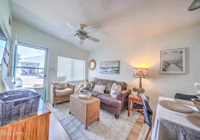 Photo 3 of Single family home for sale at 321 Lagoon Ln, Panama City, FL 32408 | MLS# 785072 | Listing updated on 2026-09-17