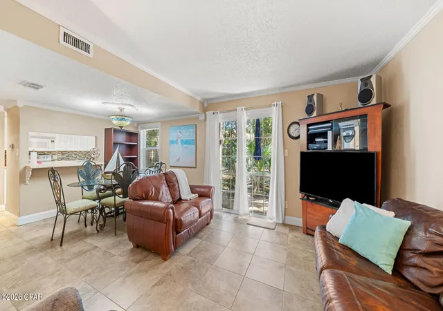 Listing Photo 5 - Condo for sale in building located at 17462 Front Bch 8b6 Rd, Panama City Beach, FL 32413