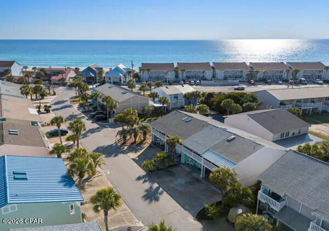 Photo 4 of Sale Pending at 35 Chateau Rd, Panama City Beach, FL 32413 | MLS# 785260 | Listing updated on 2026-09-09