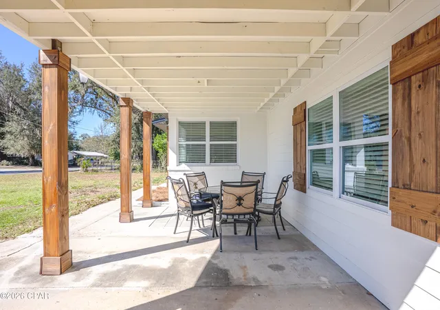 Photo 3 of Sale Pending at 4927 Hensey Rd, Panama City, FL 32404 | MLS# 785790 | Listing updated on 2026-09-12