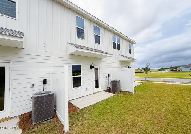 Photo 3 of Townhouse for sale at 207 Salt Crk Ln, Mexico Beach, FL 32456 | MLS# 785802 | Listing updated on 2026-08-28