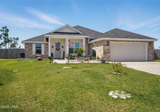 Photo 1 of Single family home for sale at 3928 Sandpine Way, Panama City, FL 32404 | MLS# 785926 | Listing updated on 2026-08-25