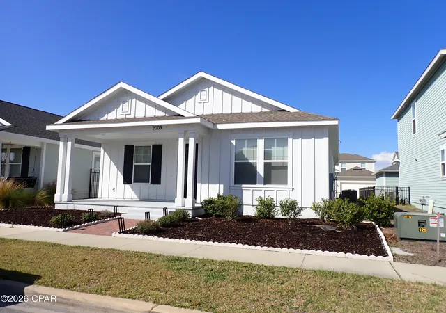 Photo 2 of Single family home for sale at 2009 Calamint St, Panama City, FL 32405 | MLS# 786599 | Listing updated on 2026-08-31