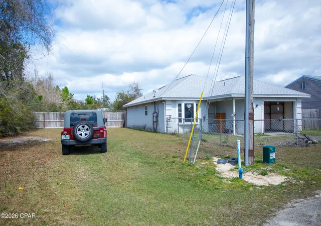Photo 3 of Single family home for sale at 7006 E Fox Ct, Panama City, FL 32404 | MLS# 786759 | Listing updated on 2026-08-29