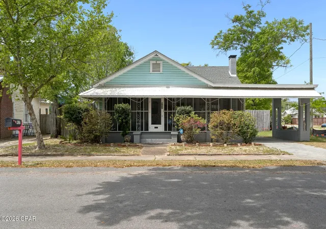 Photo 1 of Single family home for sale at 917 Grace Ave, Panama City, FL 32401 | MLS# 786786 | Listing updated on 2026-09-08