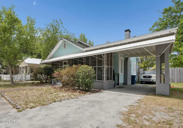Photo 3 of Single family home for sale at 917 Grace Ave, Panama City, FL 32401 | MLS# 786786 | Listing updated on 2026-09-08