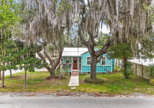 Photo 2 of Single family home for sale at 3710 W 17th Street, Panama City, FL 32401 | MLS# 786789 | Listing updated on 2026-09-15