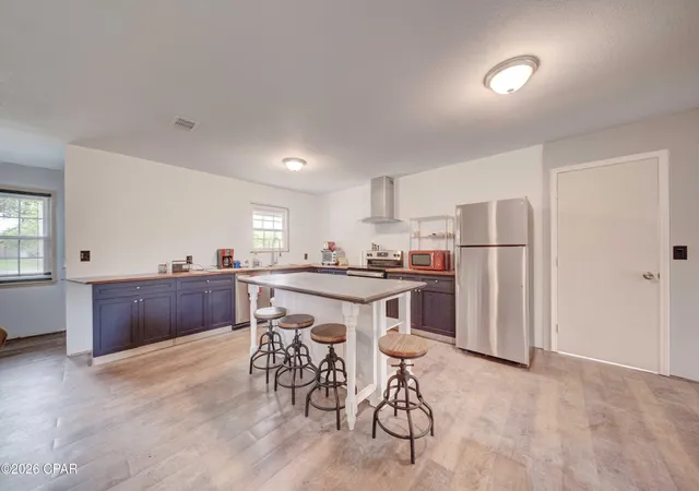 Photo 4 of Sale Pending at 6533 Dahlia Dr, Panama City, FL 32404 | MLS# 786811 | Listing updated on 2026-08-31