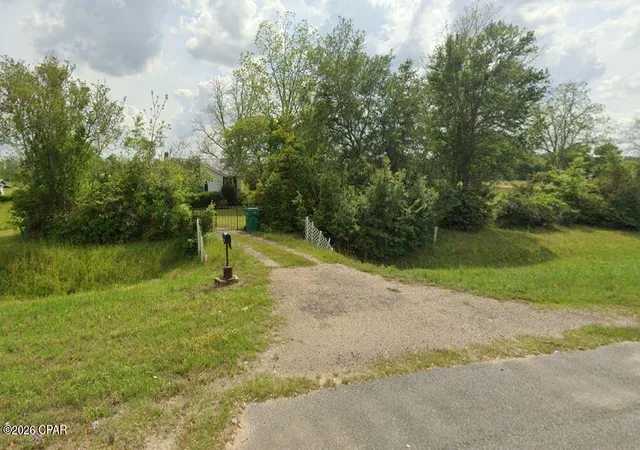 Photo 2 of Single family home for sale at 6775 Us Hwy 90, Grand Ridge, FL 32442 | MLS# 786833 | Listing updated on 2026-09-29