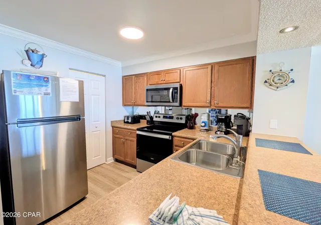 Photo 3 of Condo for sale at 7205 Thomas Dr #D303, Panama City, FL 32408 | MLS# 786888 | Listing updated on 2026-09-01