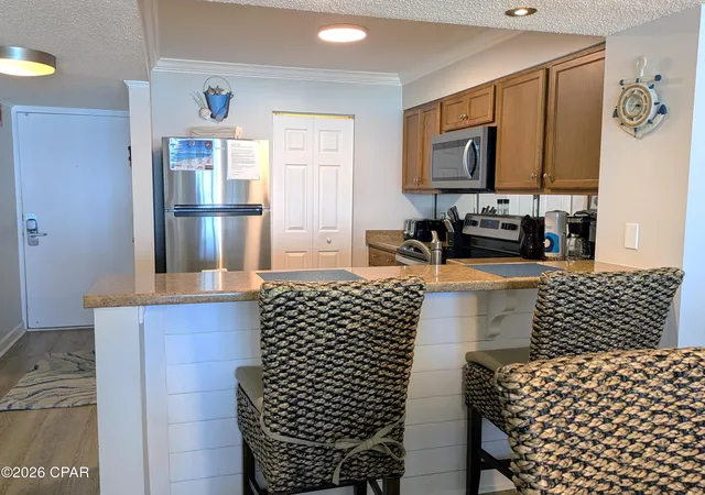 Photo 4 of Condo for sale at 7205 Thomas Dr #D303, Panama City, FL 32408 | MLS# 786888 | Listing updated on 2026-09-01