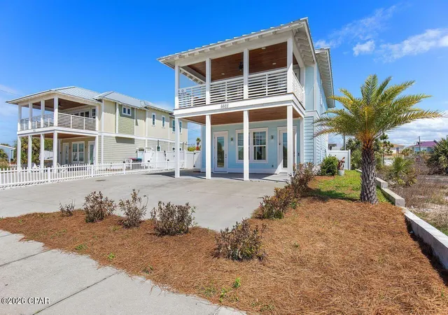Photo 1 of Single family home for sale at 5522 Thomas Dr, Panama City, FL 32408 | MLS# 786911 | Listing updated on 2026-09-14