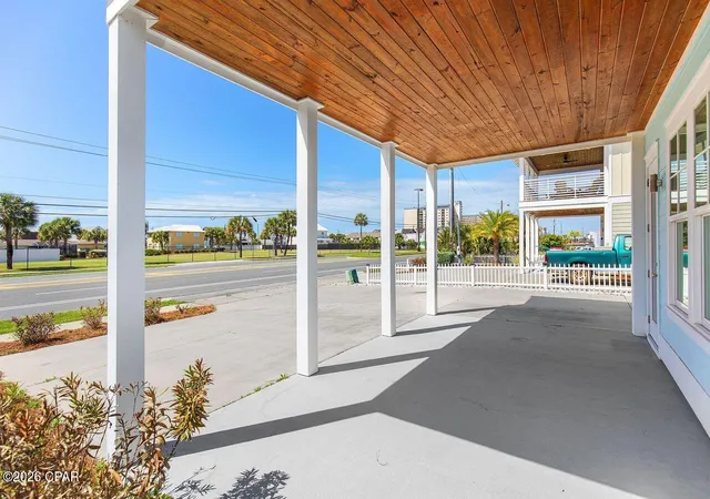 Photo 2 of Single family home for sale at 5522 Thomas Dr, Panama City, FL 32408 | MLS# 786911 | Listing updated on 2026-09-14
