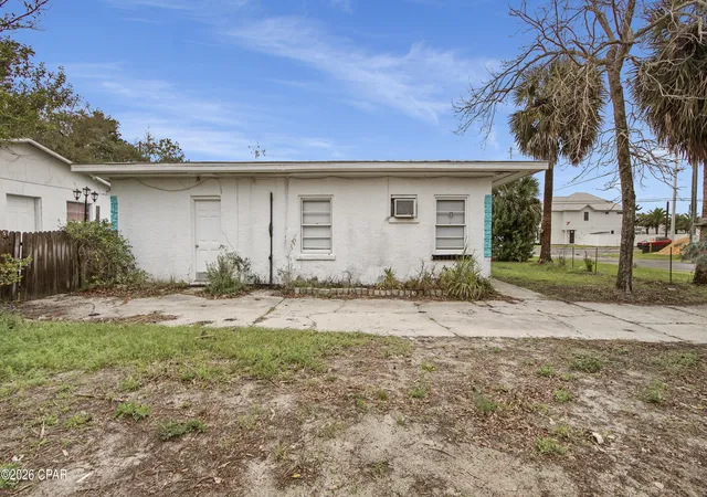 Photo 3 of Multi family home for sale at 604 Fernwood St, Panama City Beach, FL 32407 | MLS# 786962 | Listing updated on 2026-08-30