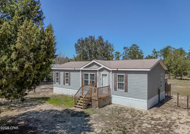 Photo 3 of Manufactured home for sale at 2442 Pinewood Dr, Chipley, FL 32428 | MLS# 786985 | Listing updated on 2026-09-15