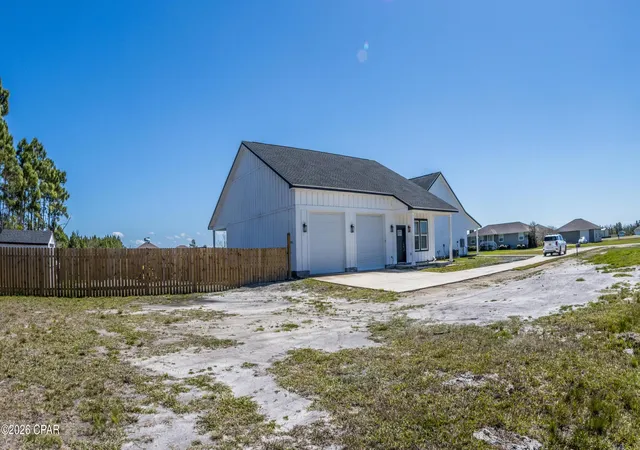Photo 3 of Single family home for sale at 13119 Airway St, Panama City, FL 32404 | MLS# 786995 | Listing updated on 2026-08-04