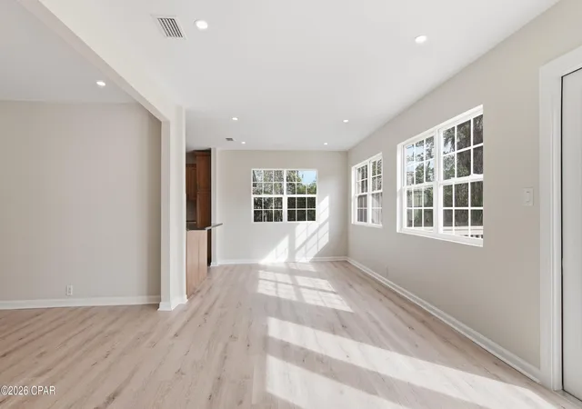 Photo 3 of Sale Pending at 1112 Earl Ave, Panama City, FL 32401 | MLS# 787012 | Listing updated on 2026-09-14