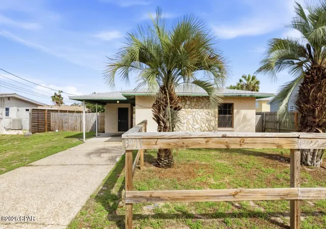 Photo 1 of Single family home for sale at 3211 Treasure Cir, Panama City, FL 32408 | MLS# 787053 | Listing updated on 2026-09-07