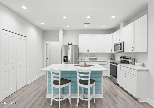 Photo 4 of Townhouse for sale at 8405 Dockside Pl, Panama City Beach, FL 32413 | MLS# 787115 | Listing updated on 2026-09-15