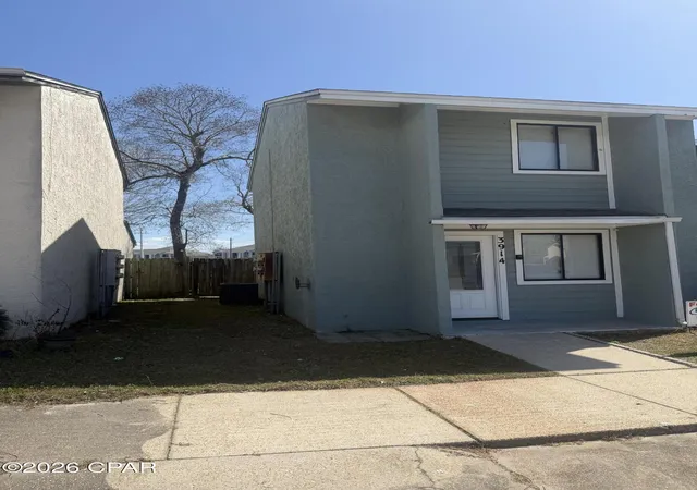Photo 1 of Townhouse for sale at 3914 Venetian Cir, Panama City, FL 32405 | MLS# 787284 | Listing updated on 2026-09-08