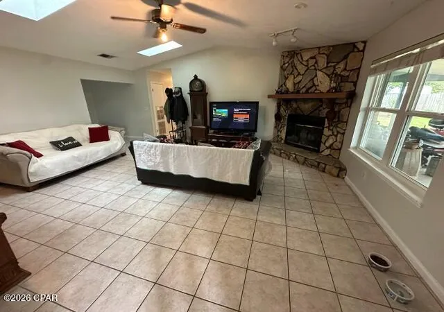 Photo 2 of Single family home for sale at 5109 Rachelle Cir, Panama City, FL 32404 | MLS# 787289 | Listing updated on 2026-09-01